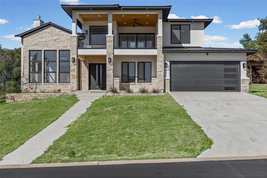 1020 Mountain Leather DR, Horseshoe Bay, TX 78657