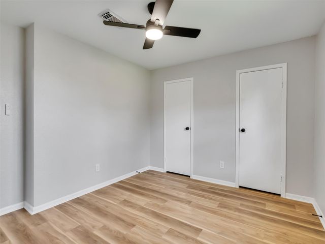 2613 7th Avenue N, Texas City, TX 77590