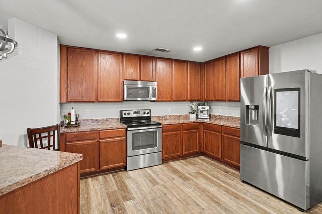 5012 Wild Oats Drive, Fort Worth, TX 76179