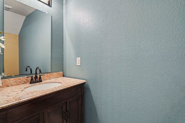 5012 Wild Oats Drive, Fort Worth, TX 76179