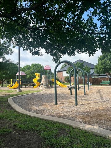 5012 Wild Oats Drive, Fort Worth, TX 76179