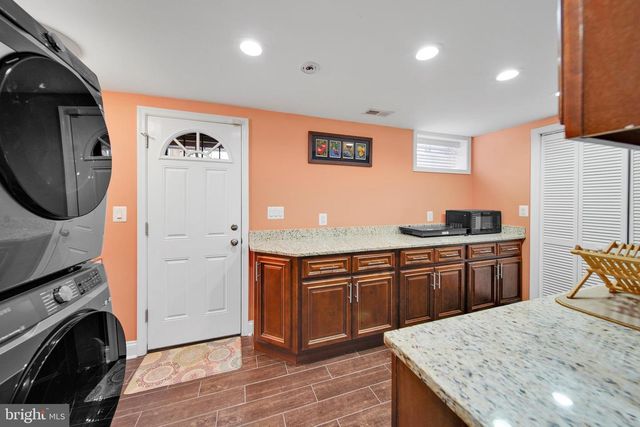 423 QUACKENBOS ST NW, Washington, DC 20011
