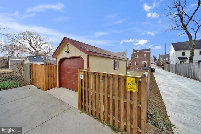 423 QUACKENBOS ST NW, Washington, DC 20011