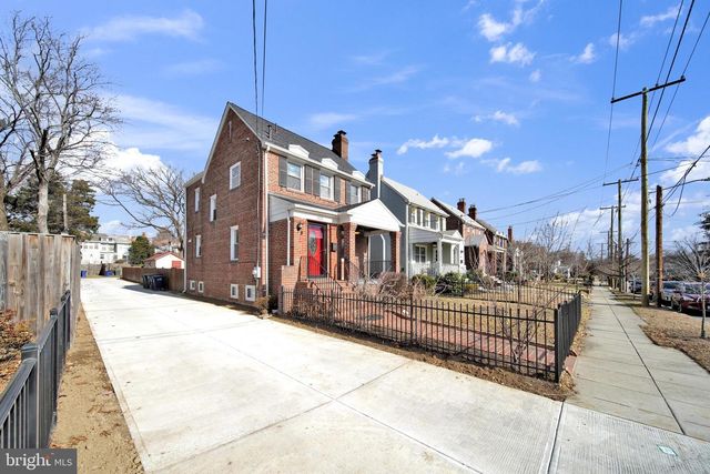 423 QUACKENBOS ST NW, Washington, DC 20011