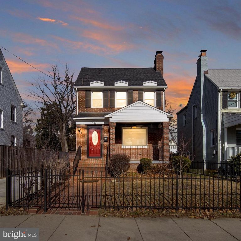 423 QUACKENBOS ST NW, Washington, DC 20011