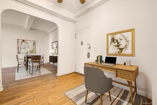 67-38 108 Street D05, Forest Hills, NY 11375