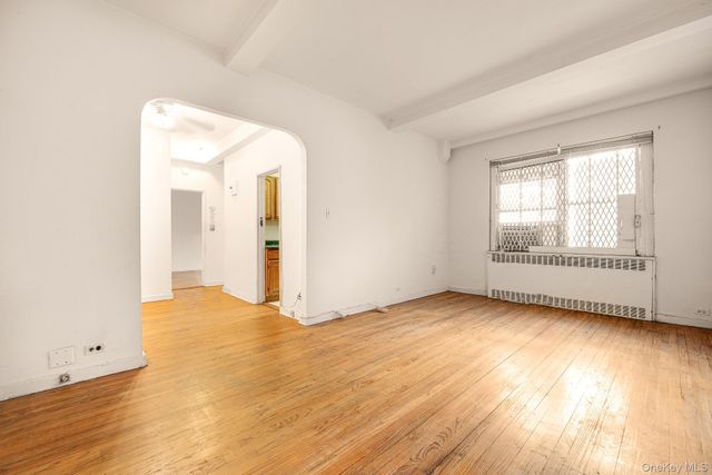 67-38 108 Street D05, Forest Hills, NY 11375