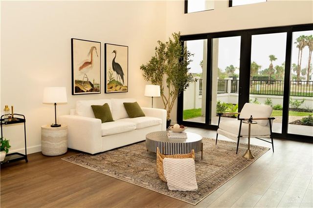 4246 N Lily Pad Avenue, Edinburg, TX 78542