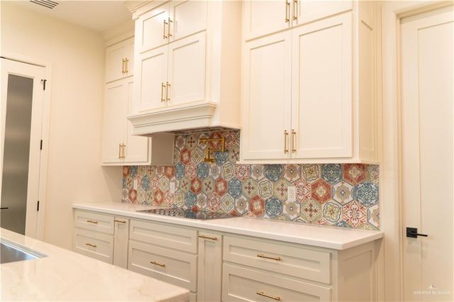 4246 N Lily Pad Avenue, Edinburg, TX 78542