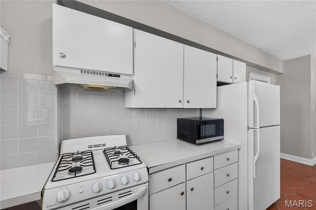 4515 Maryland Avenue 609, St Louis, MO 63108
