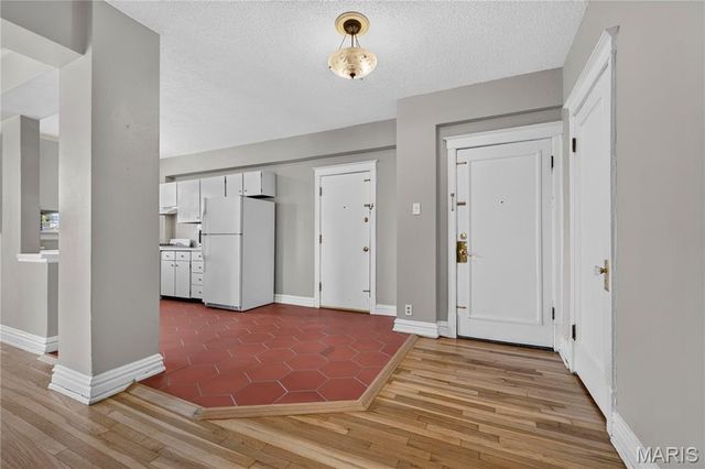 4515 Maryland Avenue 609, St Louis, MO 63108