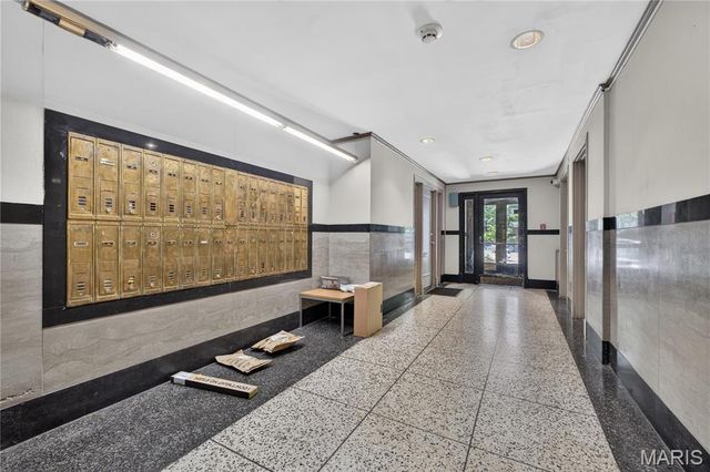 4515 Maryland Avenue 609, St Louis, MO 63108