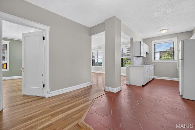 4515 Maryland Avenue 609, St Louis, MO 63108