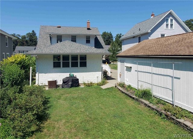 256 Maple Avenue, Hamburg, NY 14075