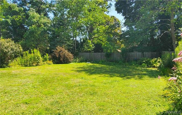 256 Maple Avenue, Hamburg, NY 14075