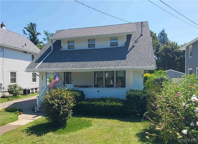 256 Maple Avenue, Hamburg, NY 14075