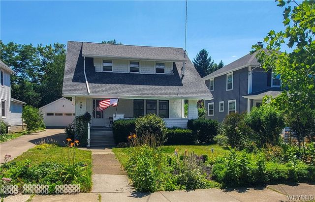 256 Maple Avenue, Hamburg, NY 14075