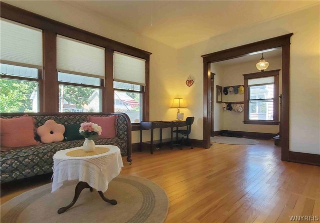 256 Maple Avenue, Hamburg, NY 14075