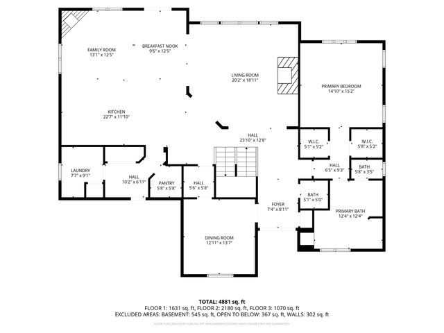 W207N5558 Carters Crossing CIRCLE, Menomonee Falls, WI 53051