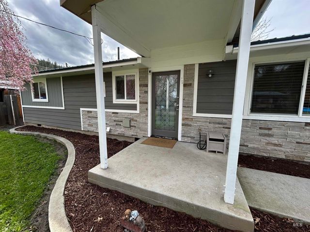 139 119th St., Orofino, ID 83544