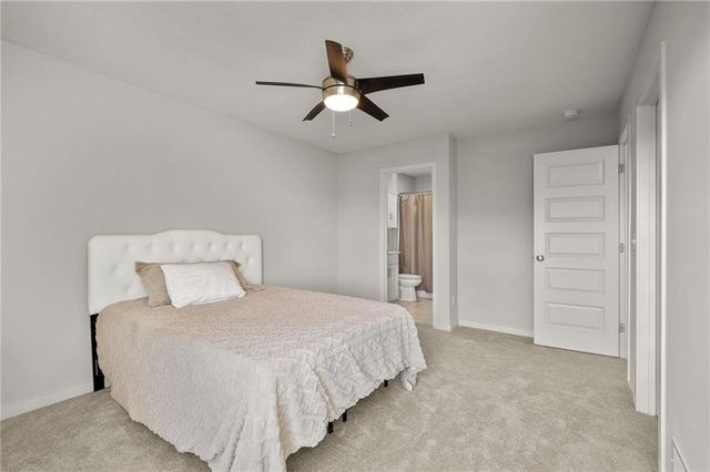 2120 Foxtail Drive, Kearney, MO 64060