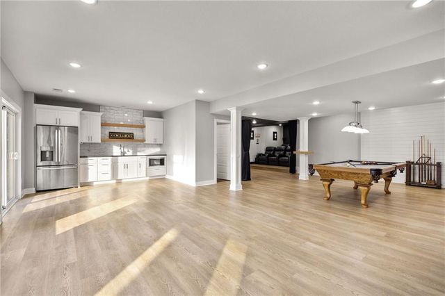 2120 Foxtail Drive, Kearney, MO 64060