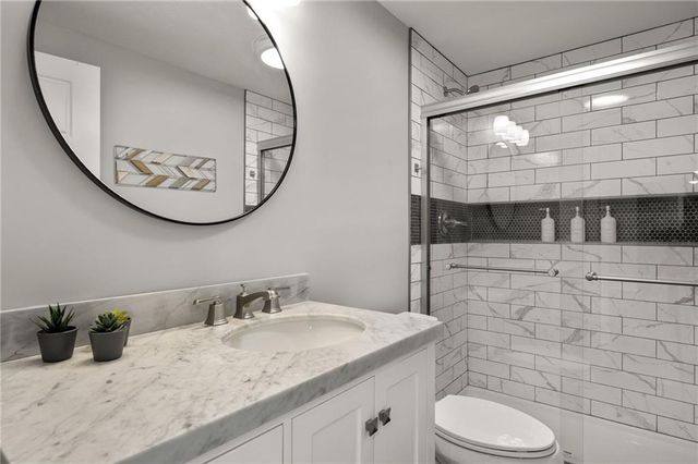 2120 Foxtail Drive, Kearney, MO 64060