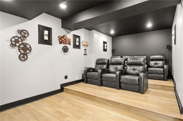 2120 Foxtail Drive, Kearney, MO 64060