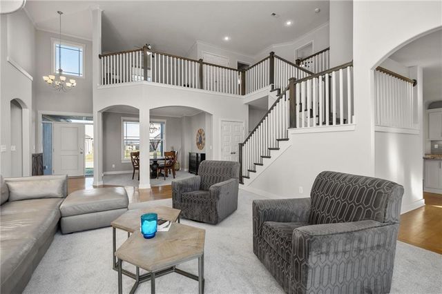 2120 Foxtail Drive, Kearney, MO 64060