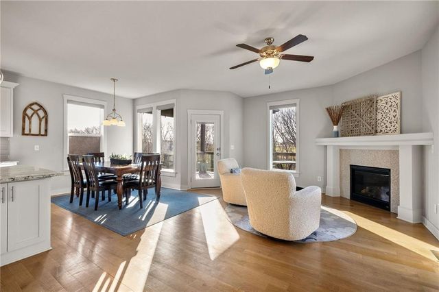 2120 Foxtail Drive, Kearney, MO 64060