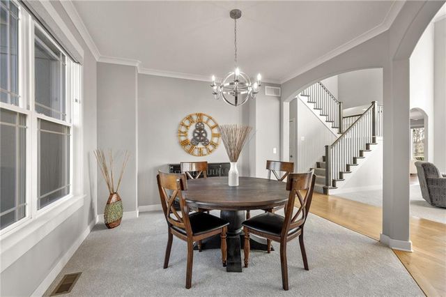 2120 Foxtail Drive, Kearney, MO 64060