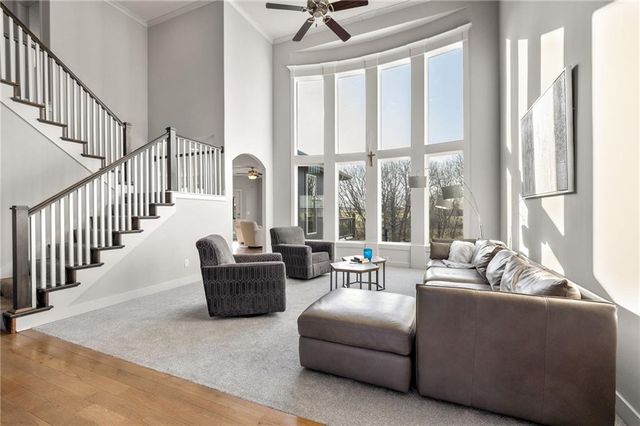 2120 Foxtail Drive, Kearney, MO 64060