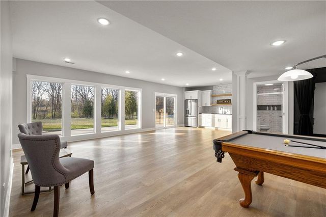 2120 Foxtail Drive, Kearney, MO 64060