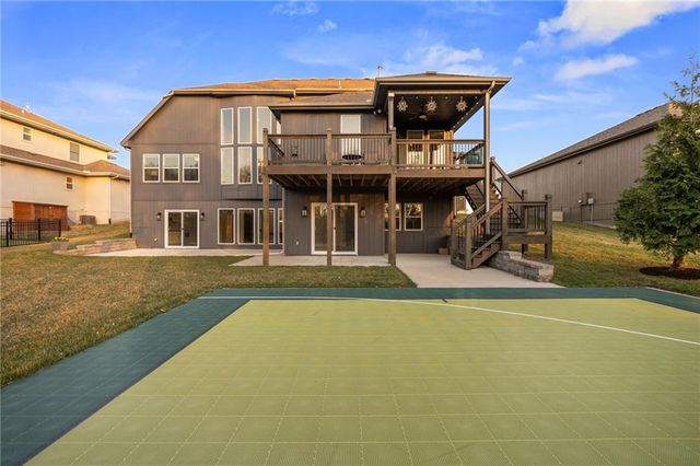 2120 Foxtail Drive, Kearney, MO 64060