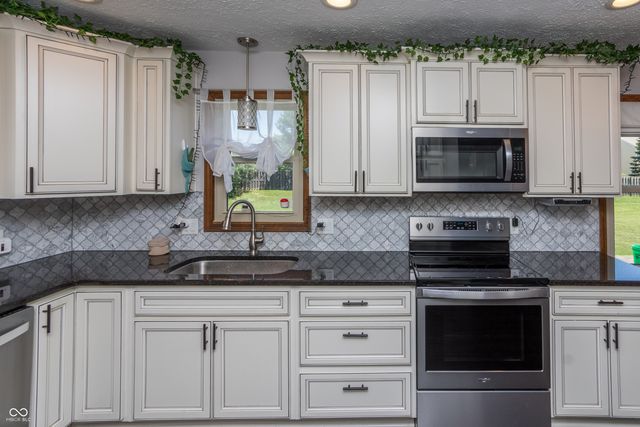 10304 Whispering Winds Drive, Indianapolis, IN 46234