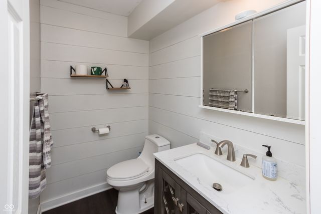 10304 Whispering Winds Drive, Indianapolis, IN 46234