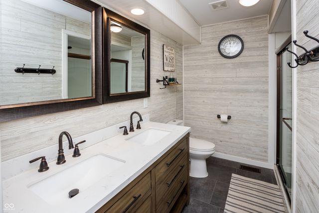 10304 Whispering Winds Drive, Indianapolis, IN 46234