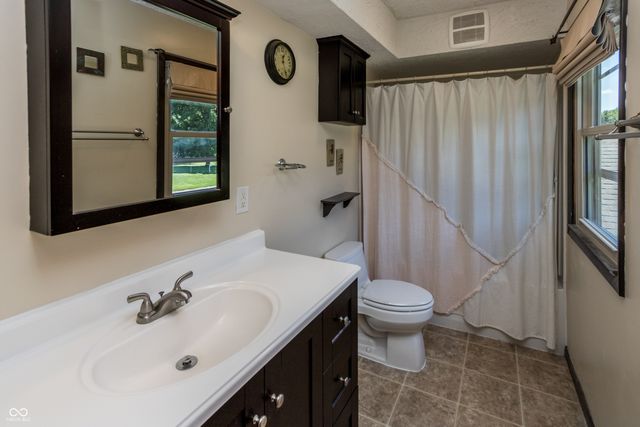 10304 Whispering Winds Drive, Indianapolis, IN 46234