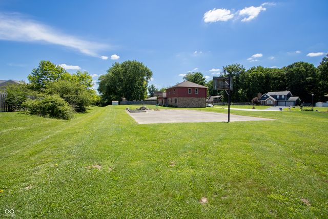 10304 Whispering Winds Drive, Indianapolis, IN 46234