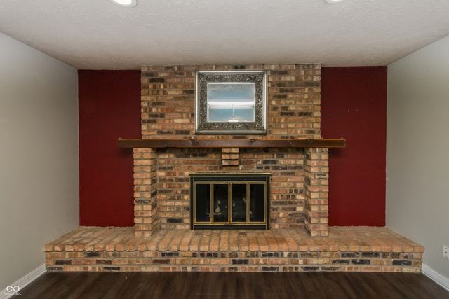10304 Whispering Winds Drive, Indianapolis, IN 46234