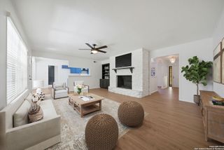 702 Fawndale, Windcrest, TX 78239