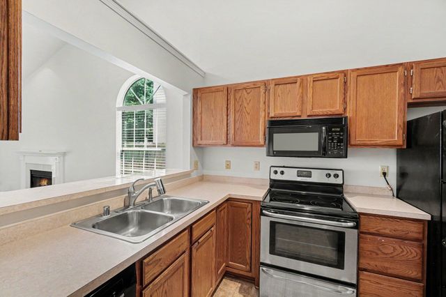 1213 Pleasant Ridge Drive, Lexington, KY 40509