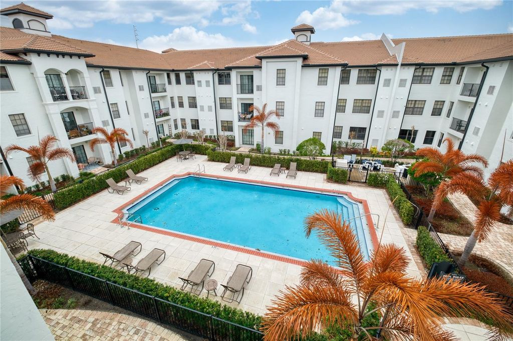 Image 2 of property listing at 5550 E MICHIGAN STREET 3306, Orlando, FL 32822