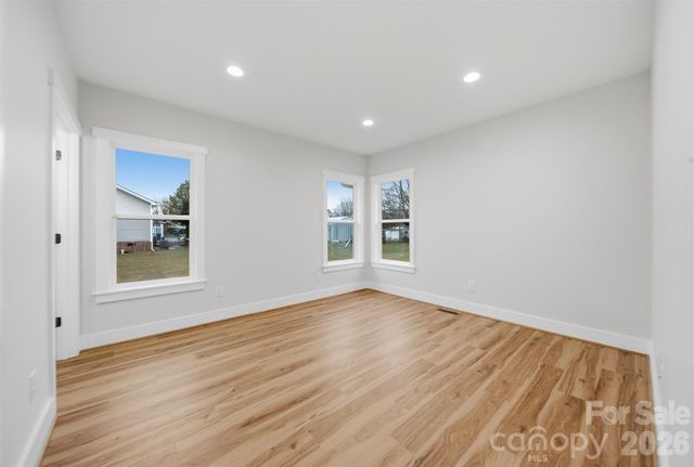 1022 E Main Street, Maiden, NC 28650