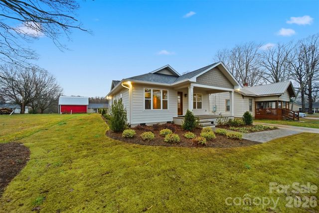 1022 E Main Street, Maiden, NC 28650