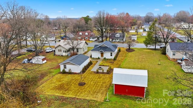 1022 E Main Street, Maiden, NC 28650