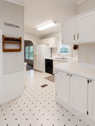 5704 Hunter Road, Ooltewah, TN 37363