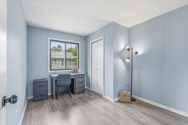 8575 Yalta Lane NE, Circle Pines, MN 55014