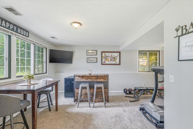 8575 Yalta Lane NE, Circle Pines, MN 55014