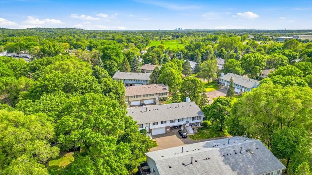 8575 Yalta Lane NE, Circle Pines, MN 55014